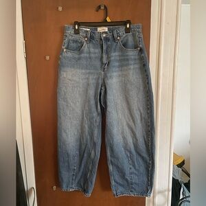 Universal Thread High Rise Easy Barrel Jeans